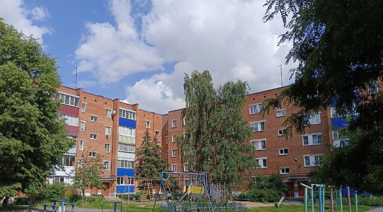 квартира г Елец ул Костенко 41 фото 1