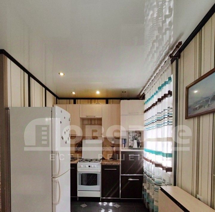 квартира г Омск р-н Центральный ул 27-я Северная 121 фото 5
