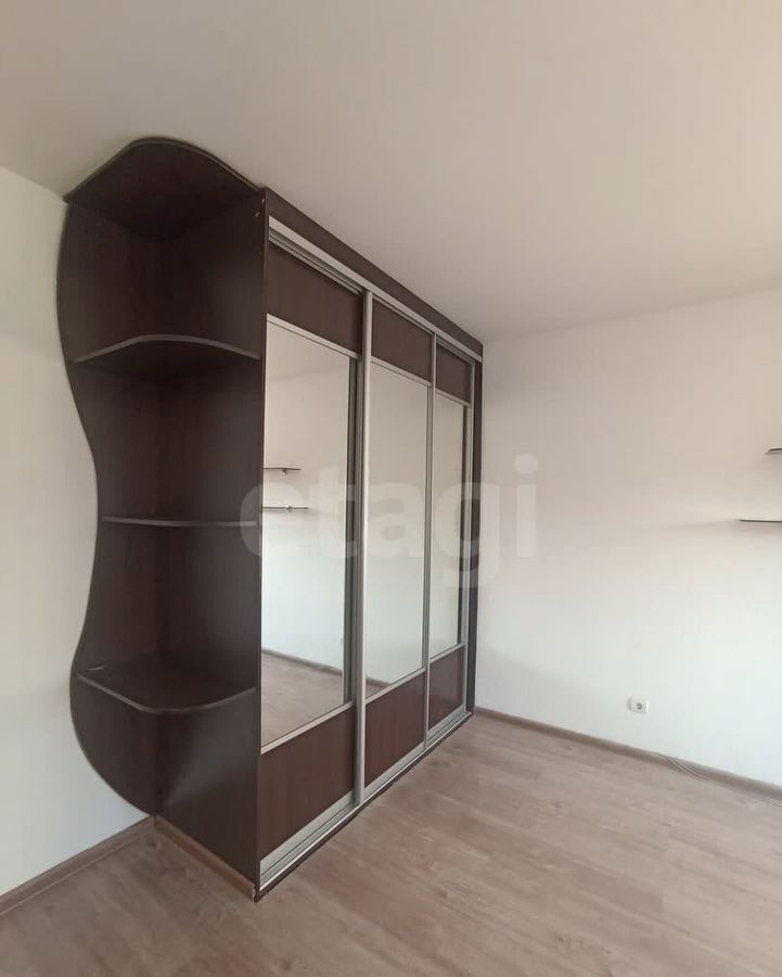 квартира г Омск р-н Центральный ул 21-я Амурская 61к/1 фото 7
