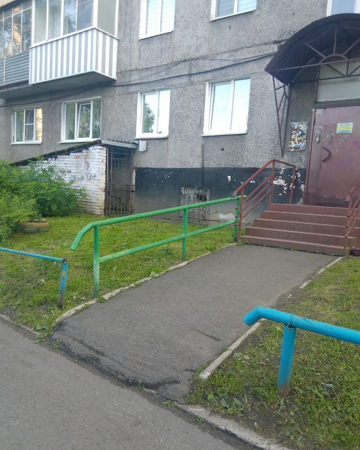 квартира г Осинники ул Ефимова 9 Кемеровская обл. — Кузбасс фото 4