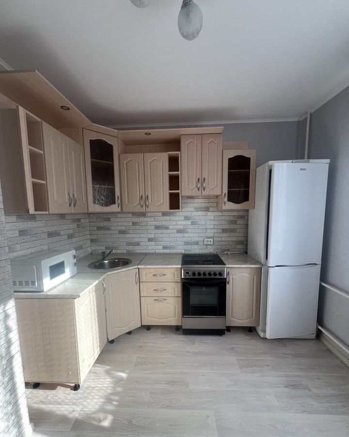 квартира г Курск р-н Центральный ул Домостроителей 6 фото 3