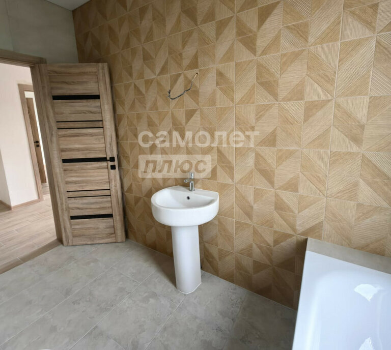 дом г Новороссийск ст-ца Натухаевская фото 1