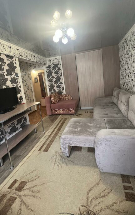 квартира г Омск ул Багратиона 25б посёлок Амурский фото 2