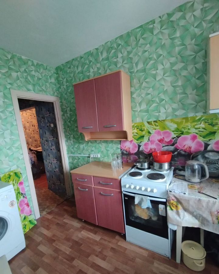 комната г Лангепас ул Комсомольская 4 Тюменская обл. фото 2