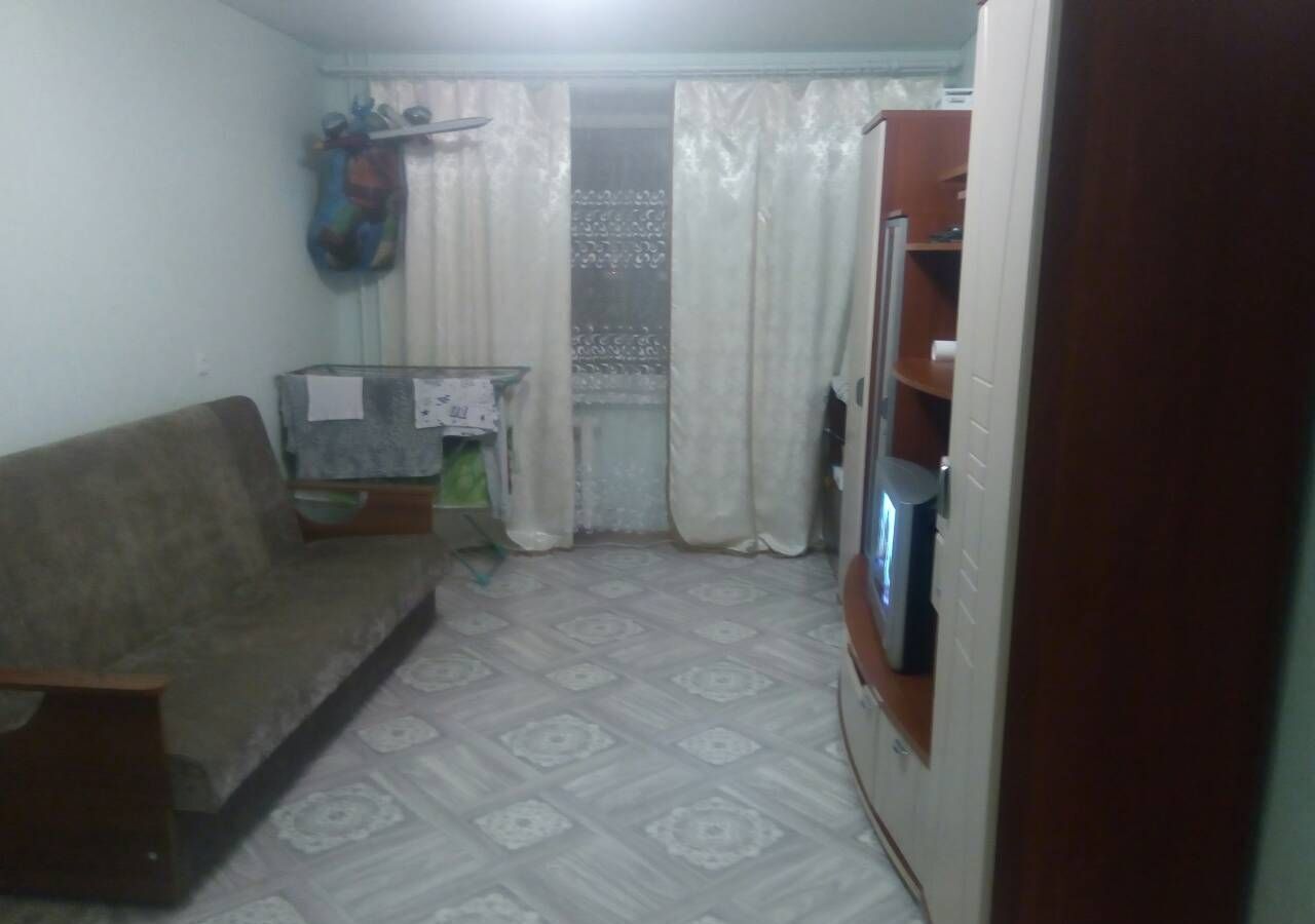 квартира г Тобольск 9-й мкр-н, 5Б фото 3