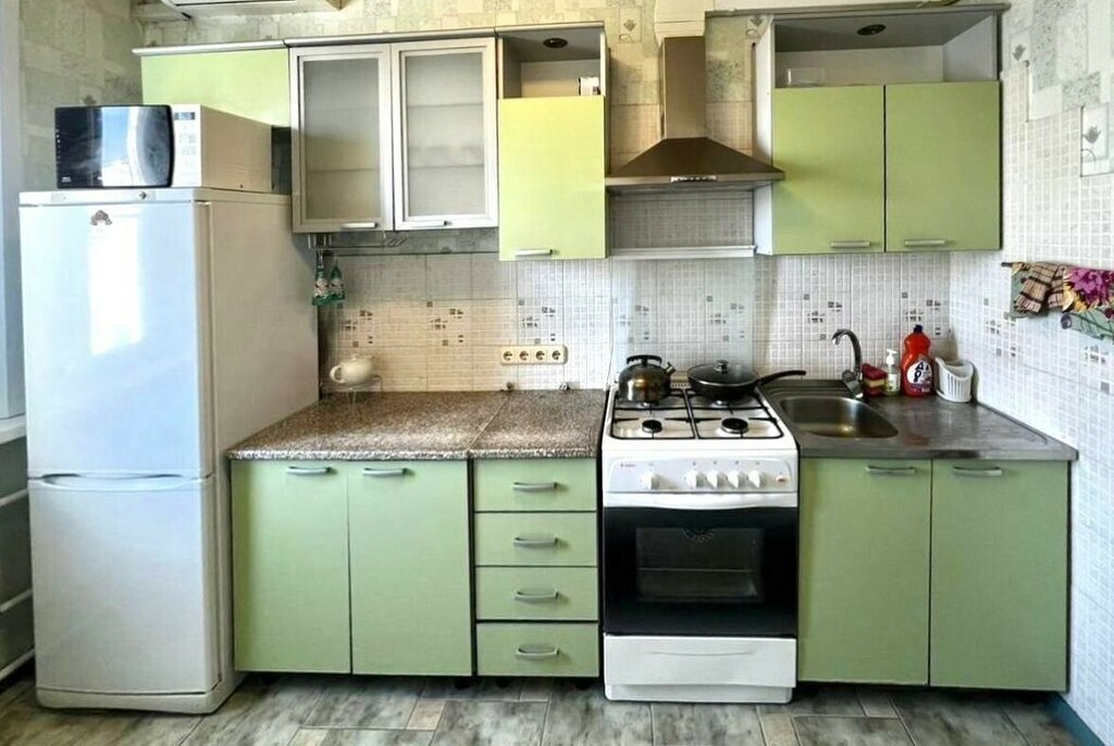квартира г Астрахань ул Медиков 5 фото 1