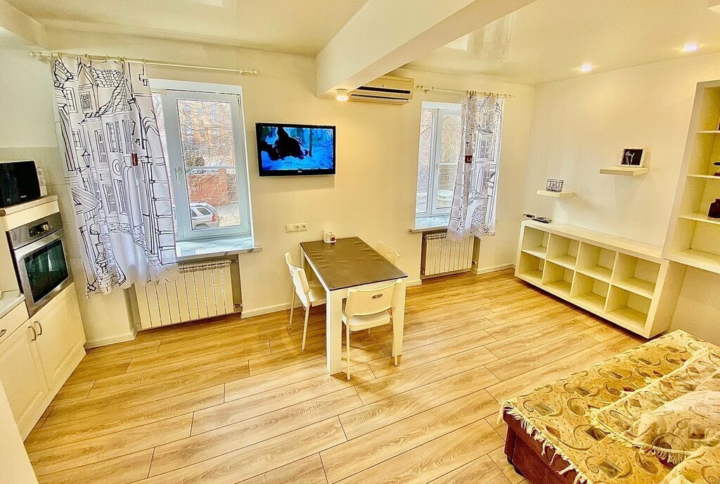 квартира г Волгоград р-н Центральный ул Советская 12 фото 2