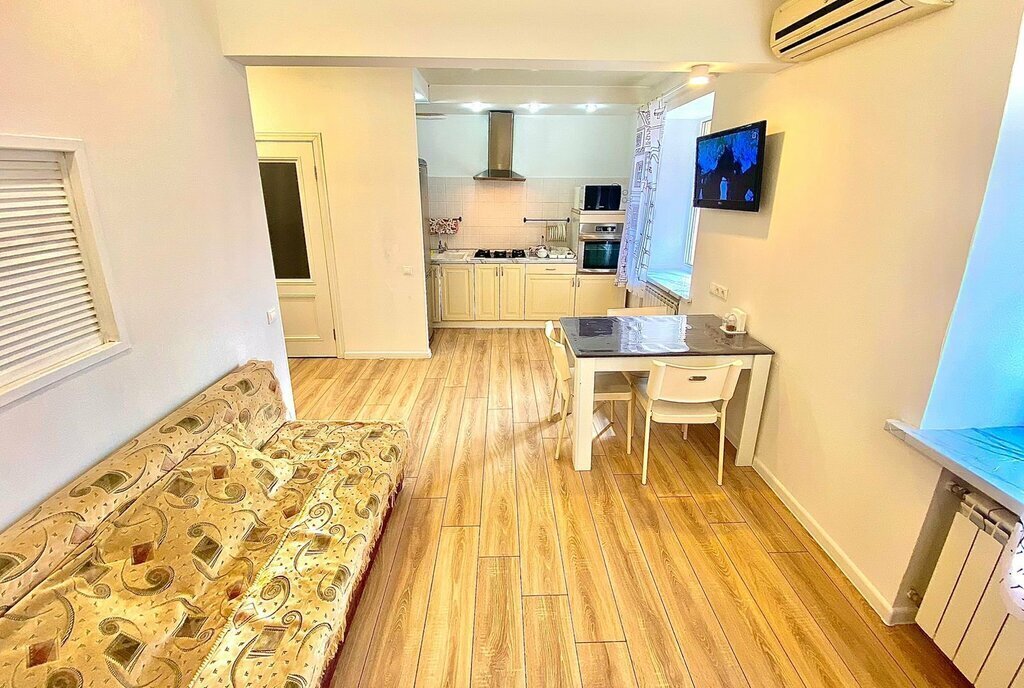 квартира г Волгоград р-н Центральный ул Советская 12 фото 3