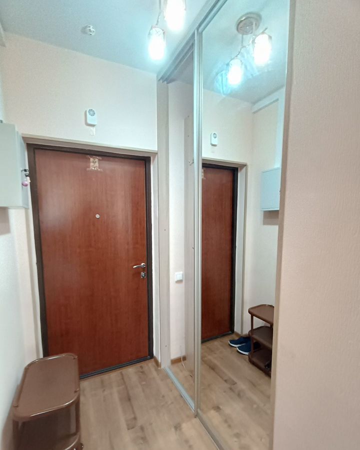квартира г Ульяновск р-н Засвияжский ул Александра Невского 2в фото 4