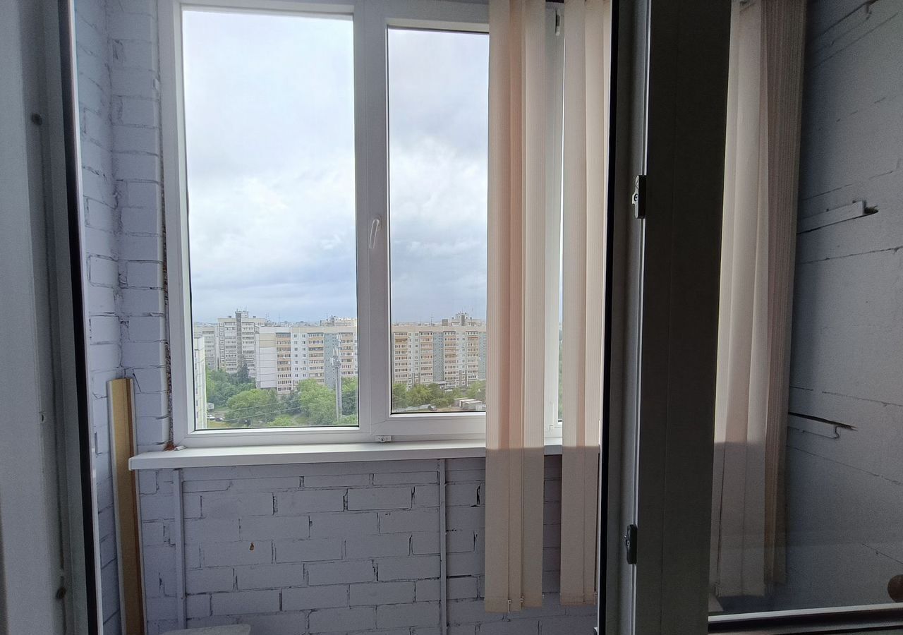 квартира г Ульяновск р-н Засвияжский ул Александра Невского 2в фото 3