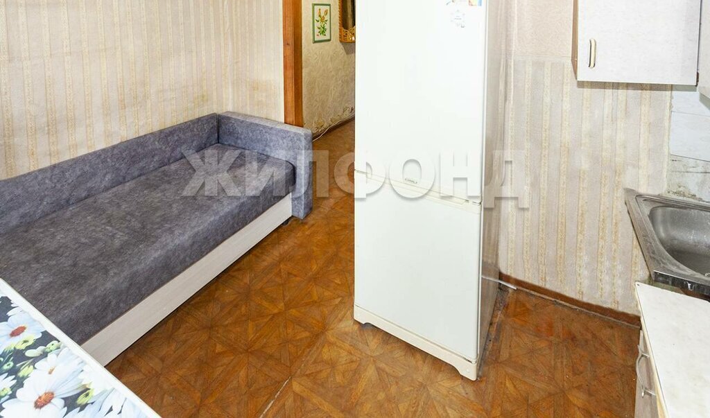 квартира г Барнаул ул Малахова 120 фото 4