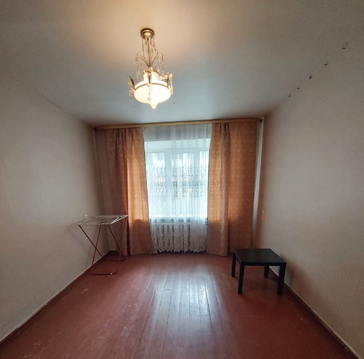 квартира г Октябрьский 35-й микрорайон 6 фото 1