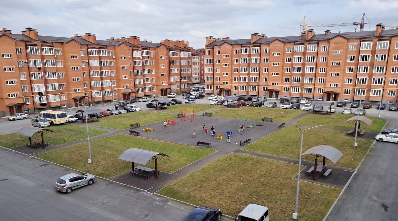 квартира г Владикавказ ул Хадарцева 39к/2 фото 11