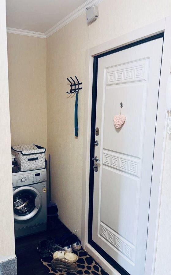 квартира г Тольятти р-н Автозаводский ул Автостроителей 23 фото 2