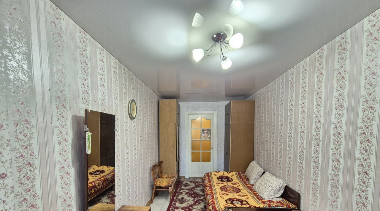 квартира г Тольятти р-н Автозаводский б-р Баумана 6 1-й кв-л фото 2