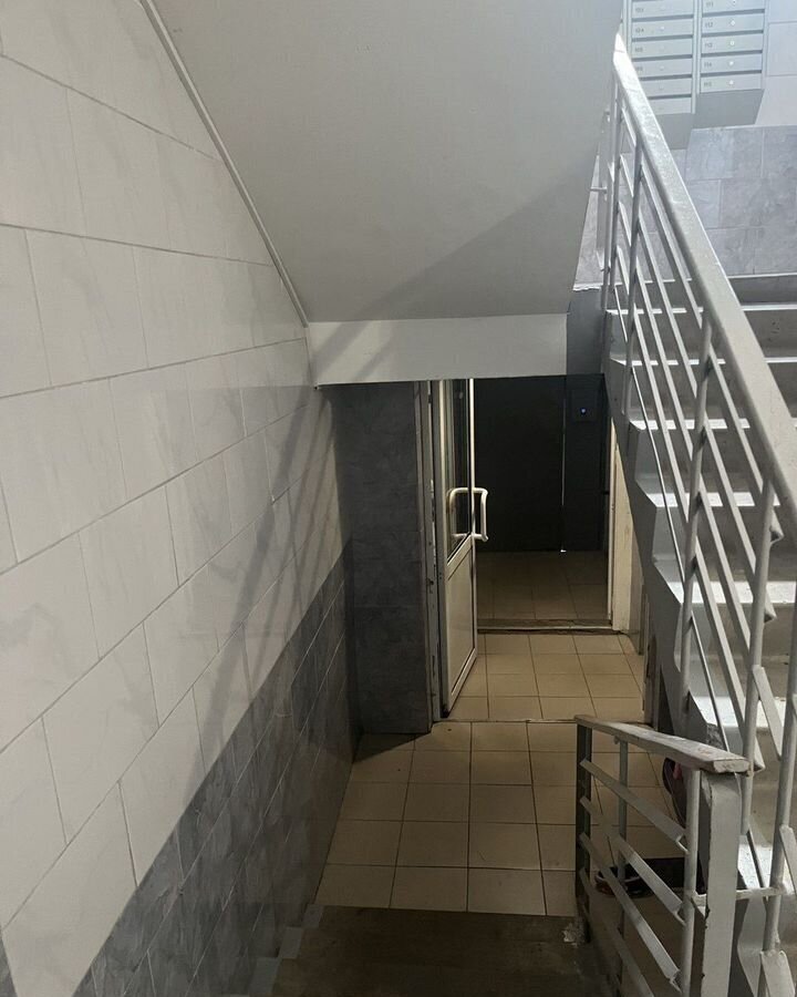 квартира г Омск р-н Кировский ул Мельничная 89к/8 фото 18