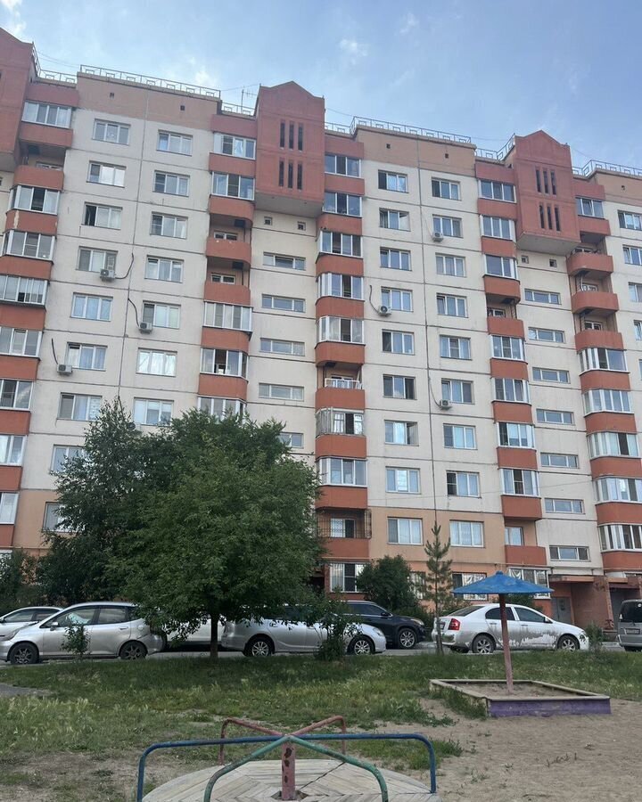 квартира г Омск р-н Кировский ул Мельничная 89к/8 фото 23