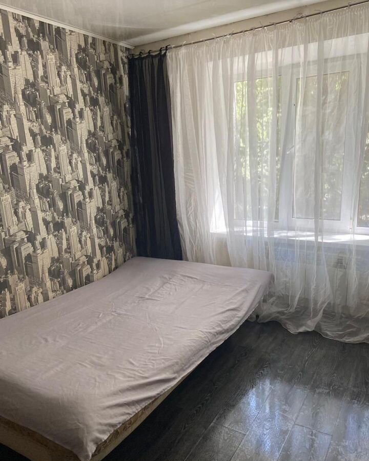 комната г Саратов р-н Волжский Соколовогорский пр-д 1-й Соколовогорский 4а фото 3