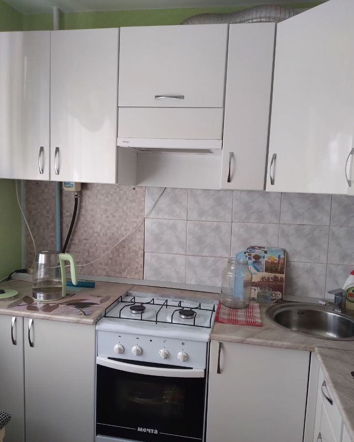 квартира г Яровое квартал Б, 10 фото 3