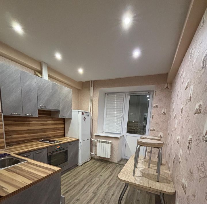 квартира г Набережные Челны р-н Автозаводский 65-й комплекс 6 фото 4