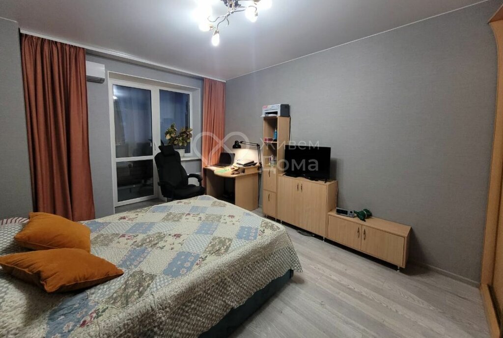 квартира г Волгоград р-н Дзержинский ул им. Расула Гамзатова 11 фото 3