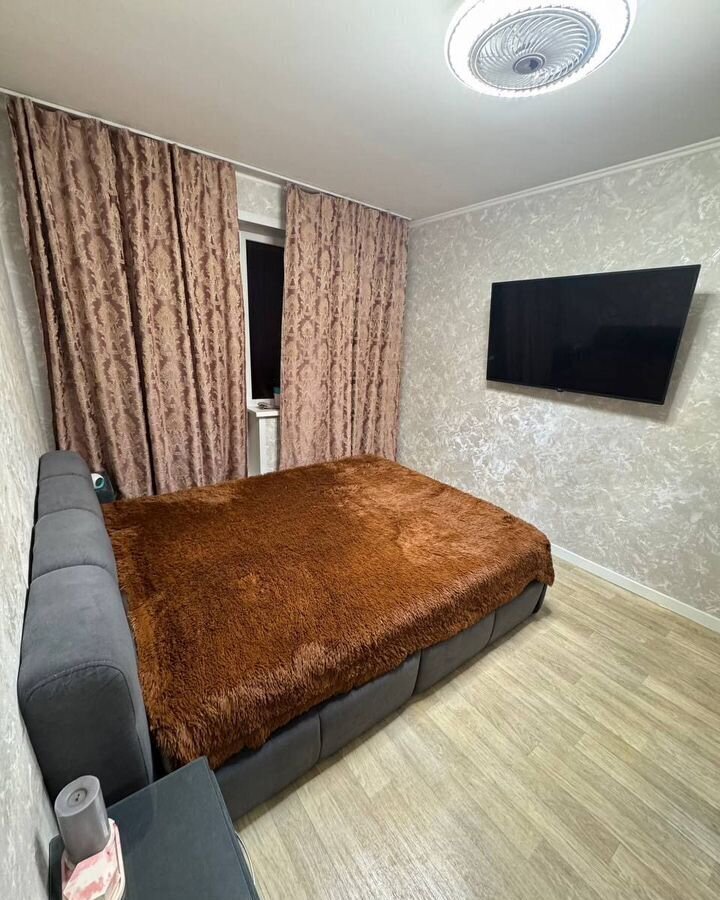 квартира г Тольятти р-н Автозаводский 18 квартал ул Автостроителей 4 фото 5