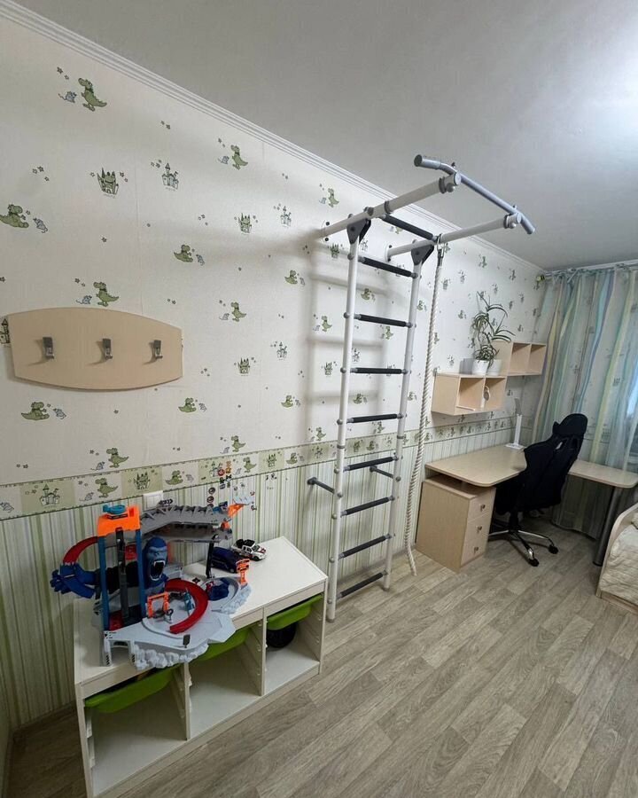 квартира г Тольятти р-н Автозаводский 18 квартал ул Автостроителей 4 фото 9