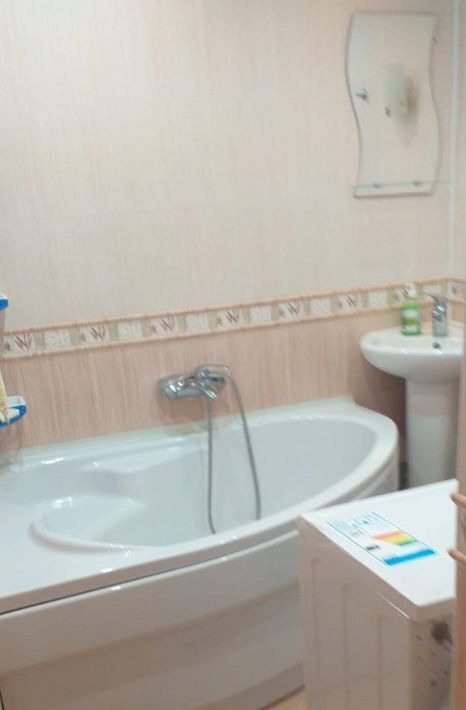 квартира г Новочеркасск ул Ленгника 4 фото 1