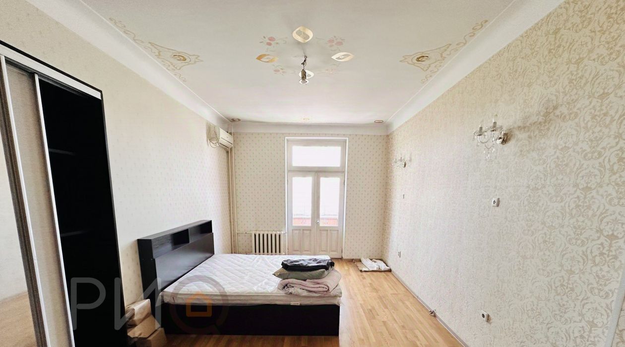 квартира г Симферополь р-н Центральный ул Севастопольская 68а фото 1