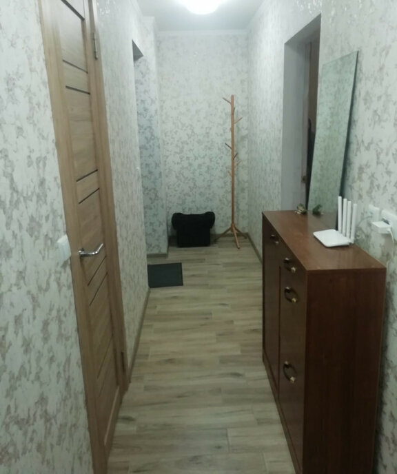 квартира р-н Миллеровский г Миллерово ул 3 Интернационала 113 фото 2