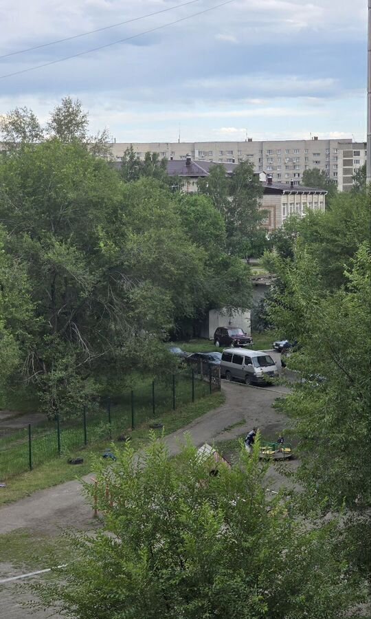 квартира г Бийск Зеленый клин ул Машиностроителей 11 фото 13