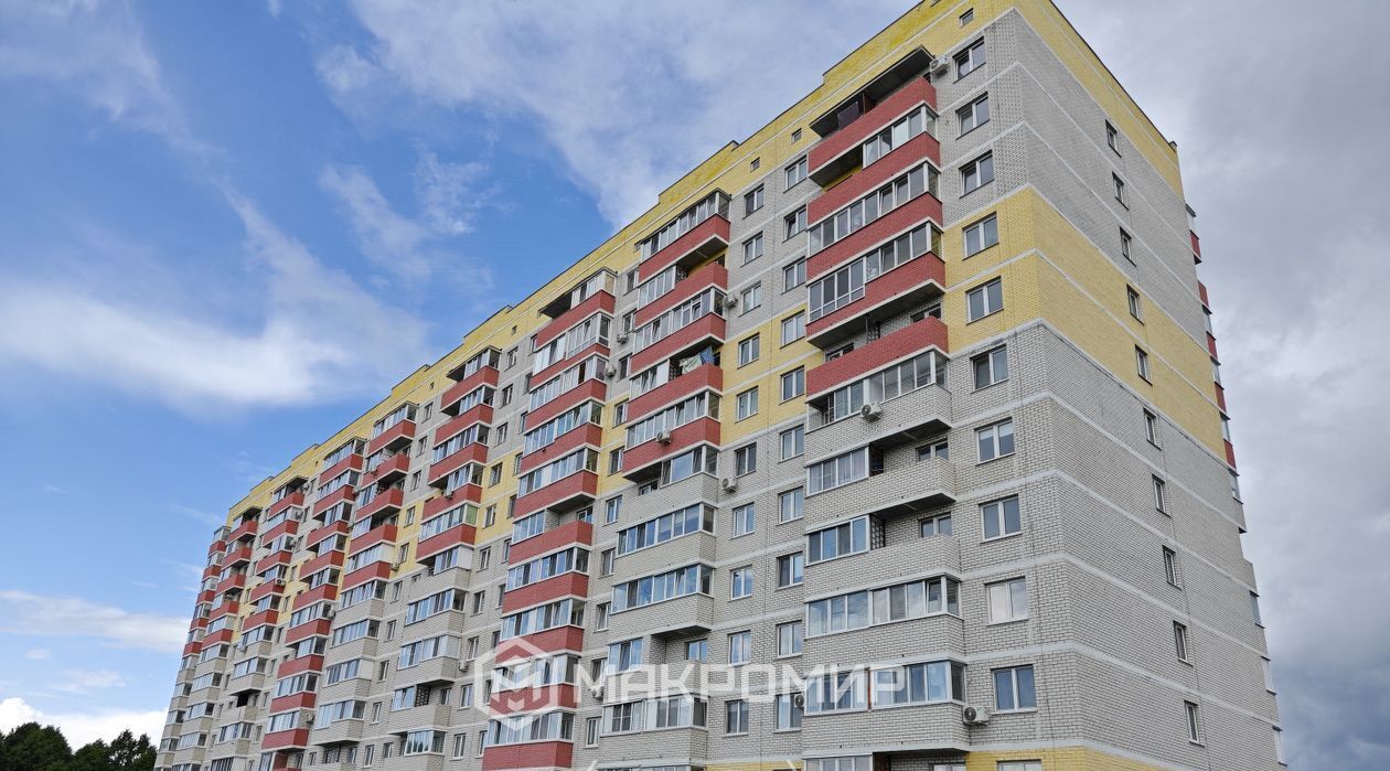 квартира г Брянск р-н Бежицкий ул Желябова 47 фото 1