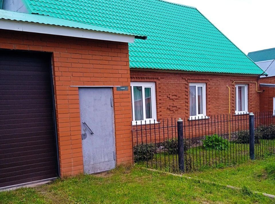 дом р-н Белебеевский г Белебей микрорайон Северный-2 ул. Пятая фото 4