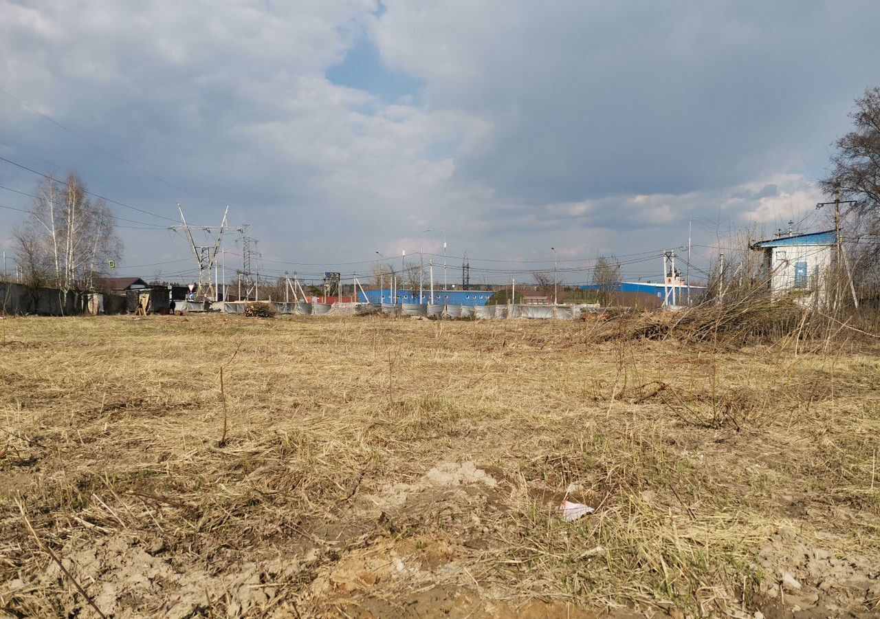 земля городской округ Наро-Фоминский г Апрелевка 31 км, с. Петровское, Киевское шоссе фото 1