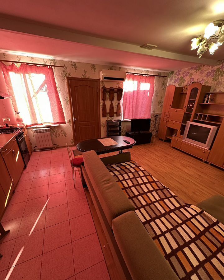 квартира г Евпатория ул имени Белогубца 46 фото 8