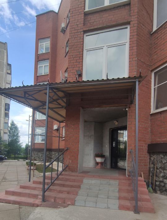 квартира г Нижний Тагил р-н Ленинский ул Дружинина 68 фото 2