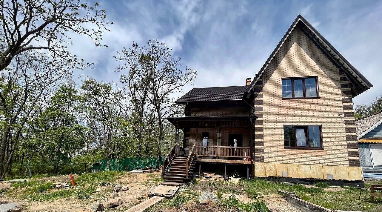 дом г Владивосток р-н Советский ул Александровича 38 фото 1
