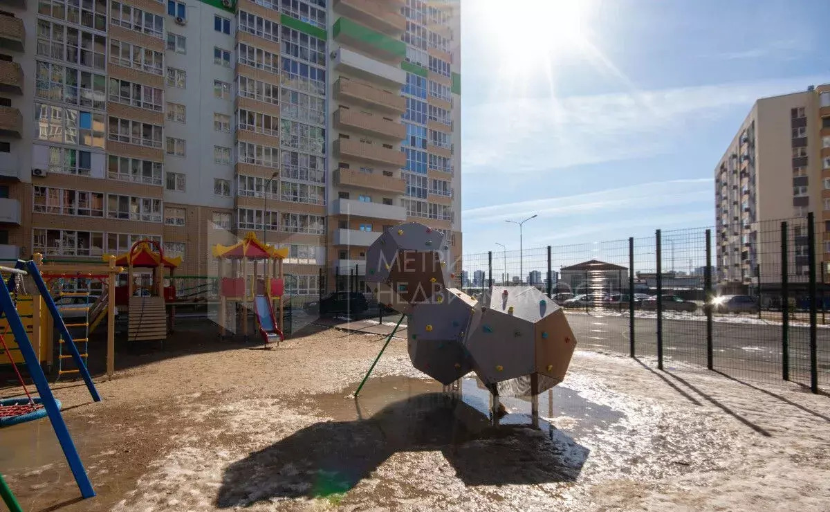 квартира г Тюмень р-н Ленинский ул Парада Победы 9 фото 23