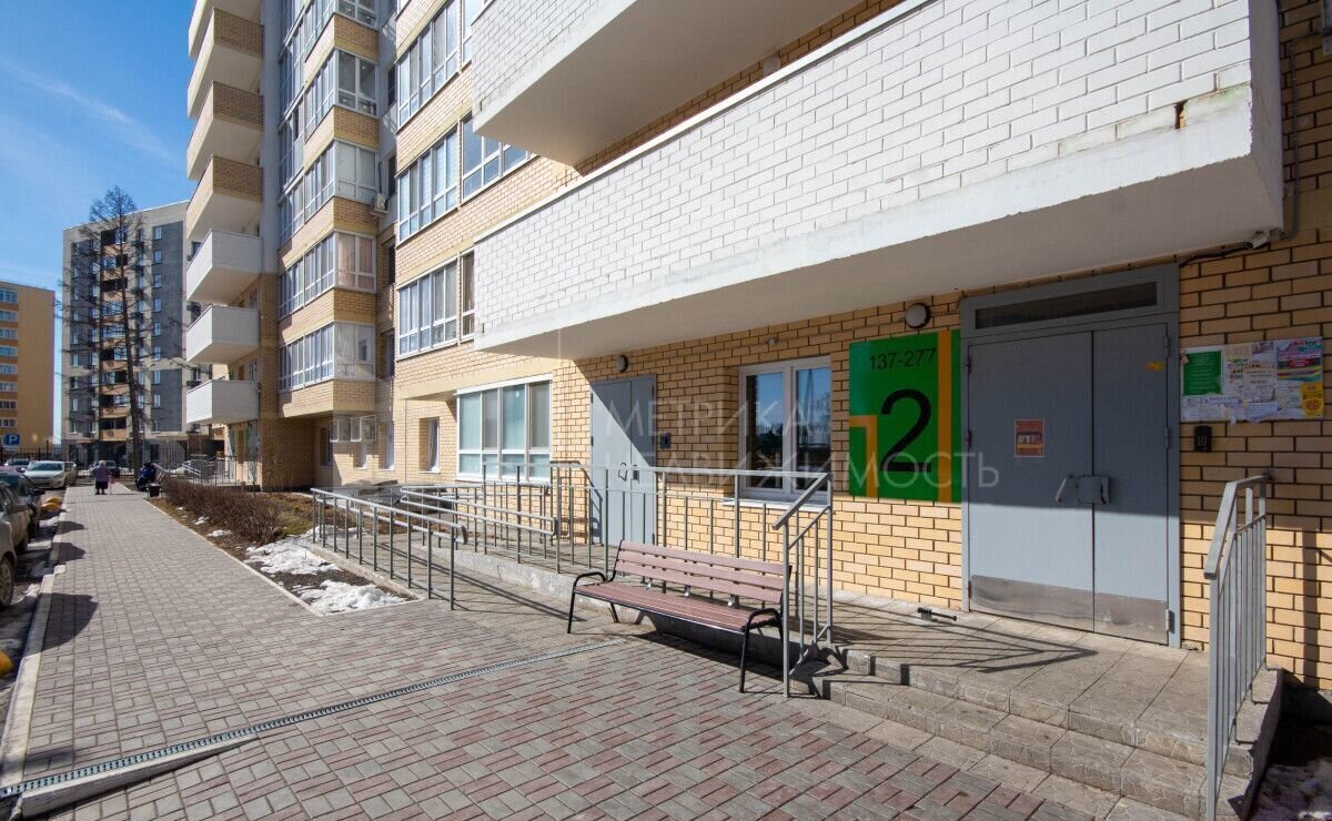 квартира г Тюмень р-н Ленинский ул Парада Победы 9 фото 25