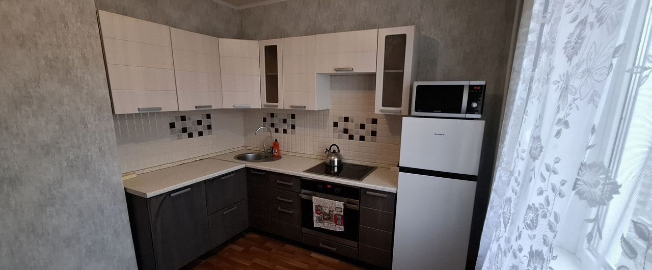 квартира г Курск р-н Центральный пр-кт Вячеслава Клыкова 64 фото 4