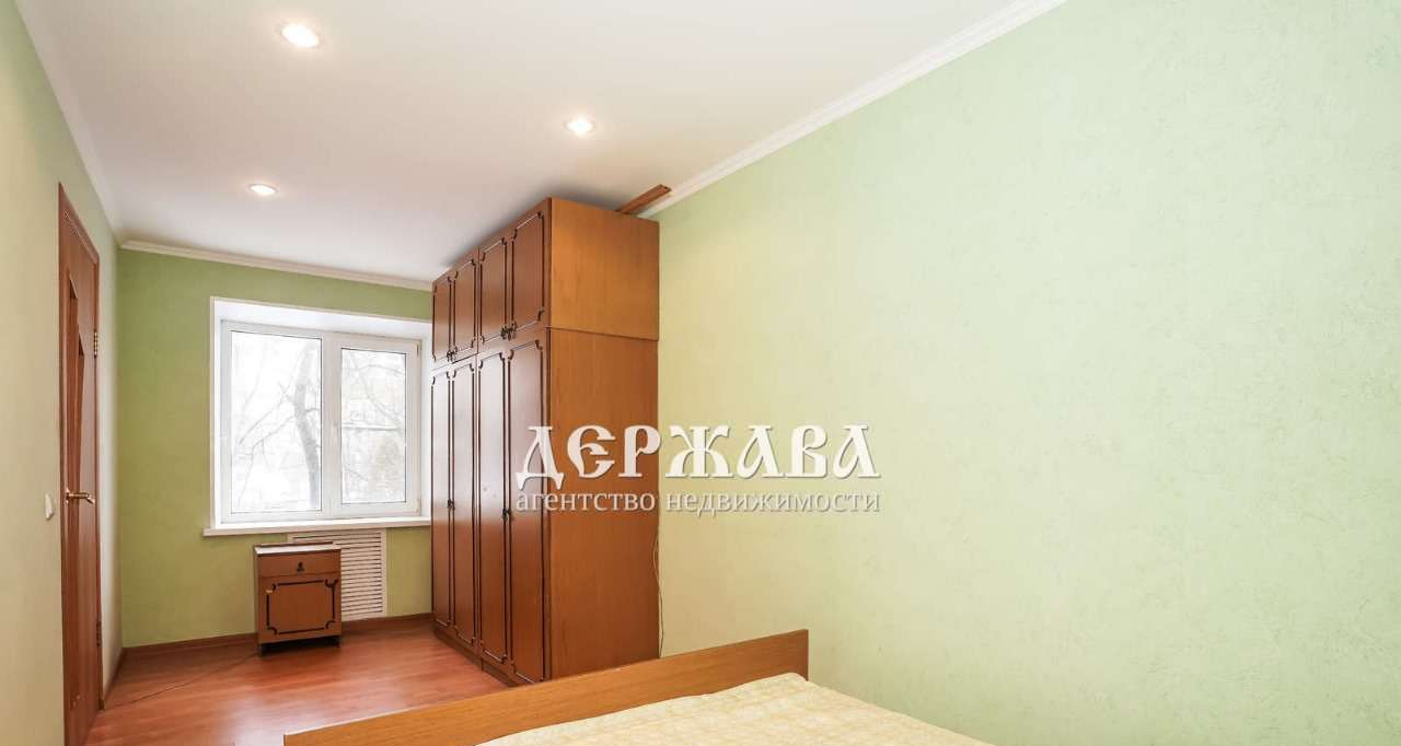 квартира г Старый Оскол ул Володарского 19а фото 5