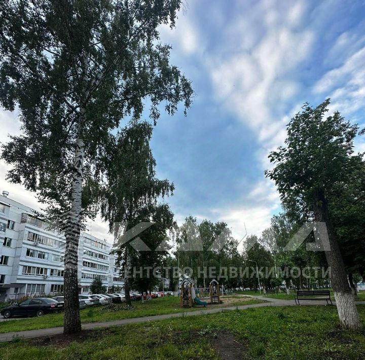 квартира г Набережные Челны р-н Автозаводский б-р Юных Ленинцев 6 фото 13