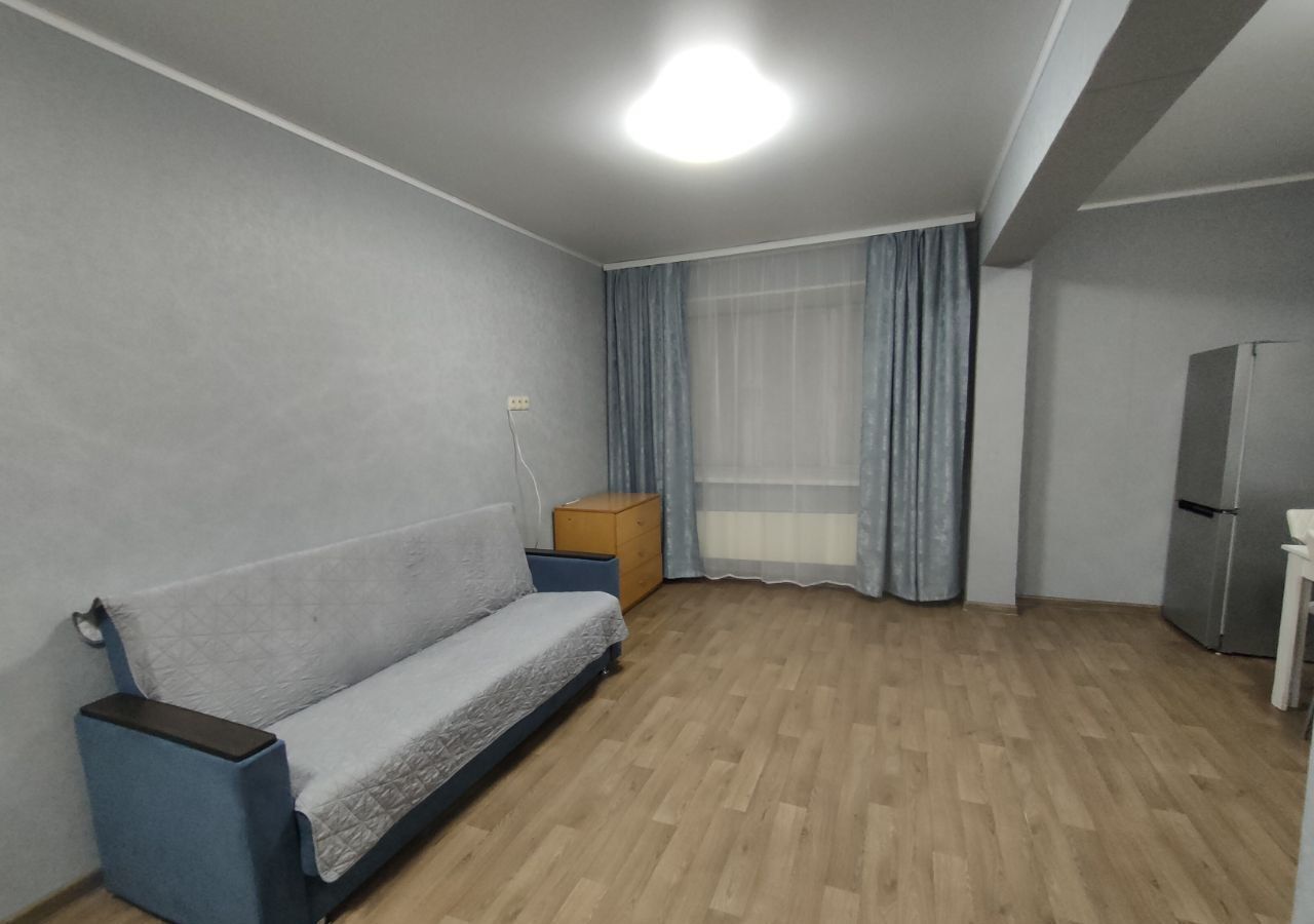 квартира г Омск р-н Кировский ул Мельничная 87к/3 фото 3