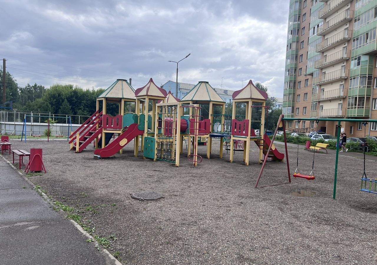 квартира г Красноярск р-н Ленинский ул Мичурина 2д фото 6