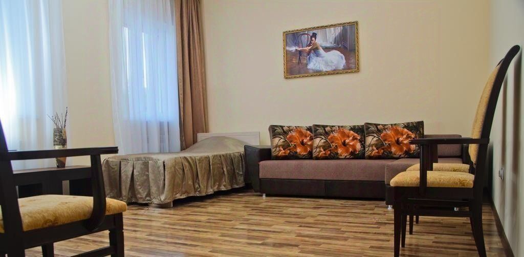 комната р-н Ейский г Ейск ул Кропоткина 159 фото 2
