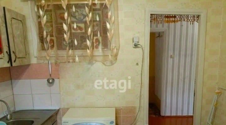 квартира р-н Ейский г Ейск ул Первомайская фото 3
