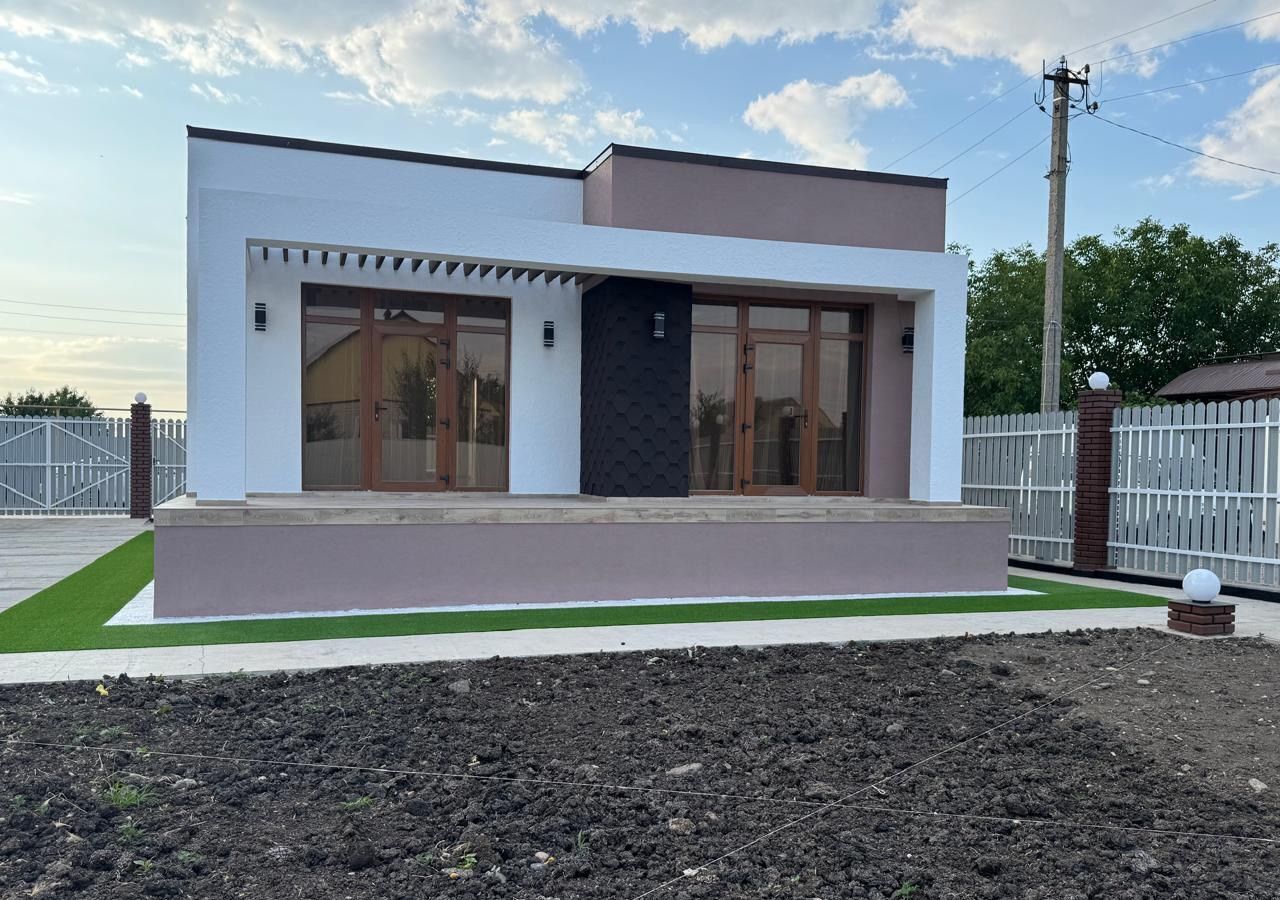 дом р-н Кировский г Новопавловск ул Алексеевская Кировский муниципальный округ фото 1