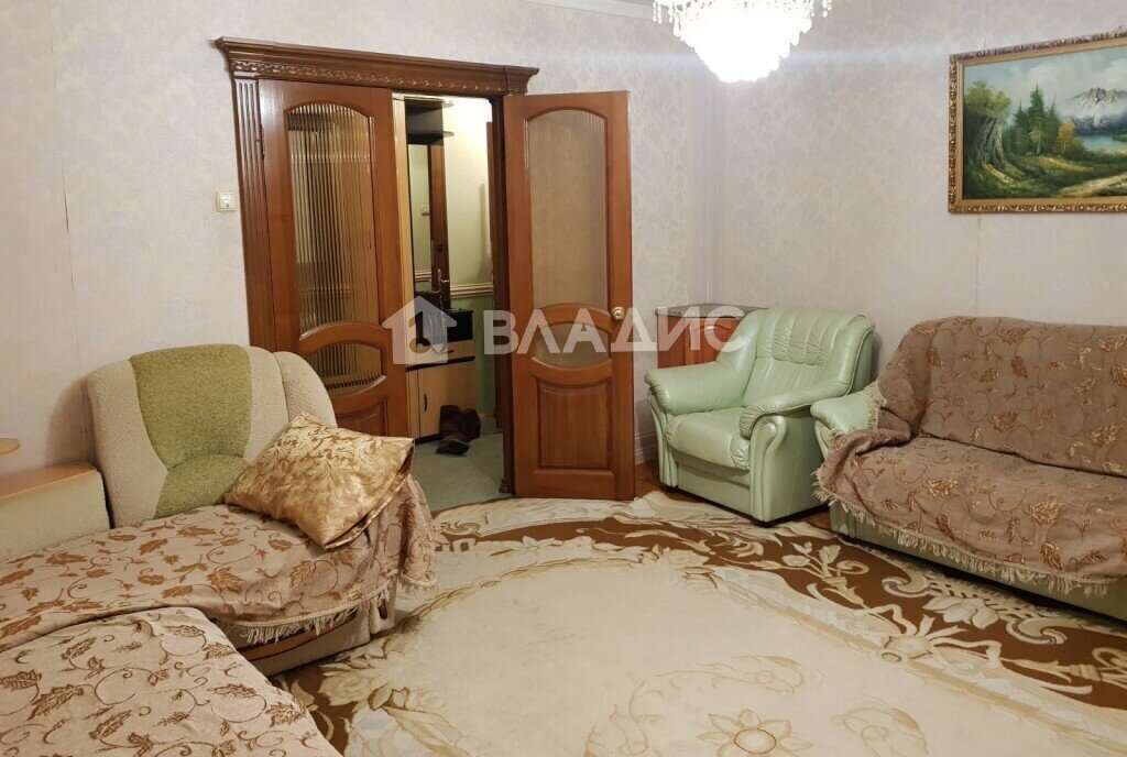 квартира г Тобольск мкр 7а 9 фото 3