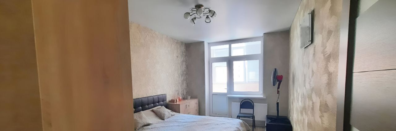 квартира г Краснодар р-н Прикубанский ул им. Героя Яцкова И.В. 15к/2 фото 2