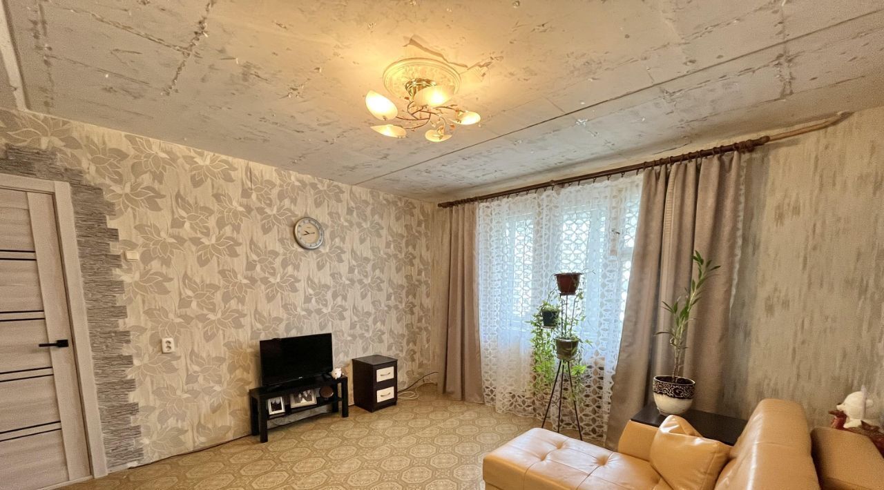 квартира г Череповец р-н Зашекснинский ул Монтклер 15 фото 2